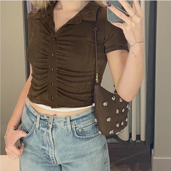 Brown Ruched Button-Up Top - Picture 6 of 6